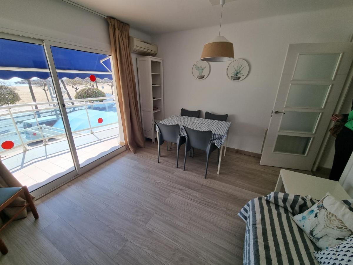 Apartamento Primera Linea Mar Cambrils Cerca Puerto Exteriör bild